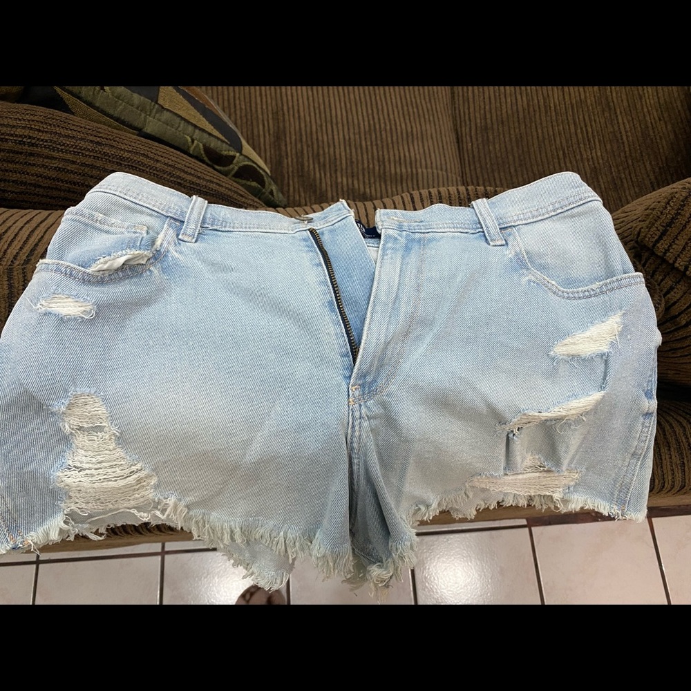 Hollister Ultra High Rise Shorts